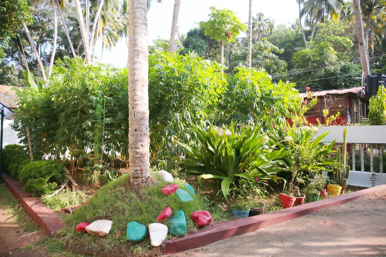 Panchavadi Ayurvedic Beach Resort Varkala Exterior foto